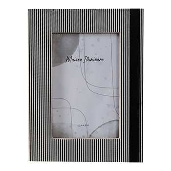 Black White Photo Frame