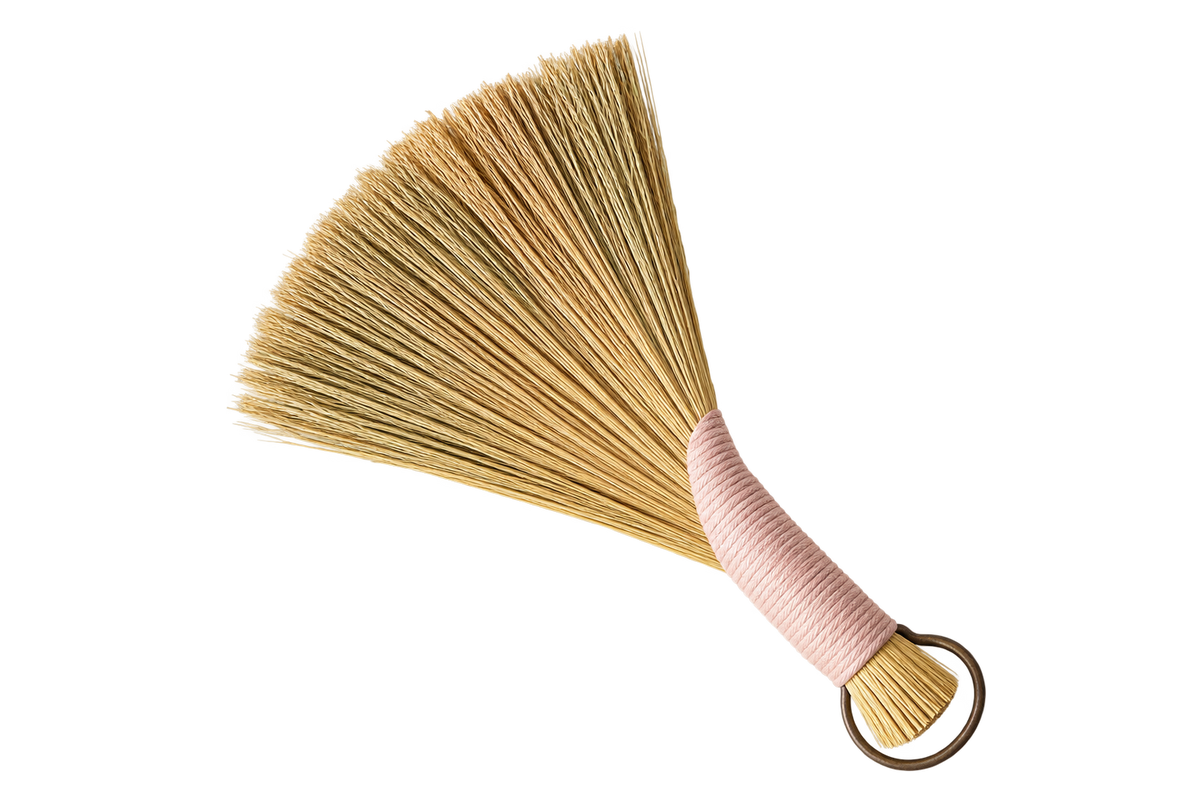 Turkey Wing Handbroom
